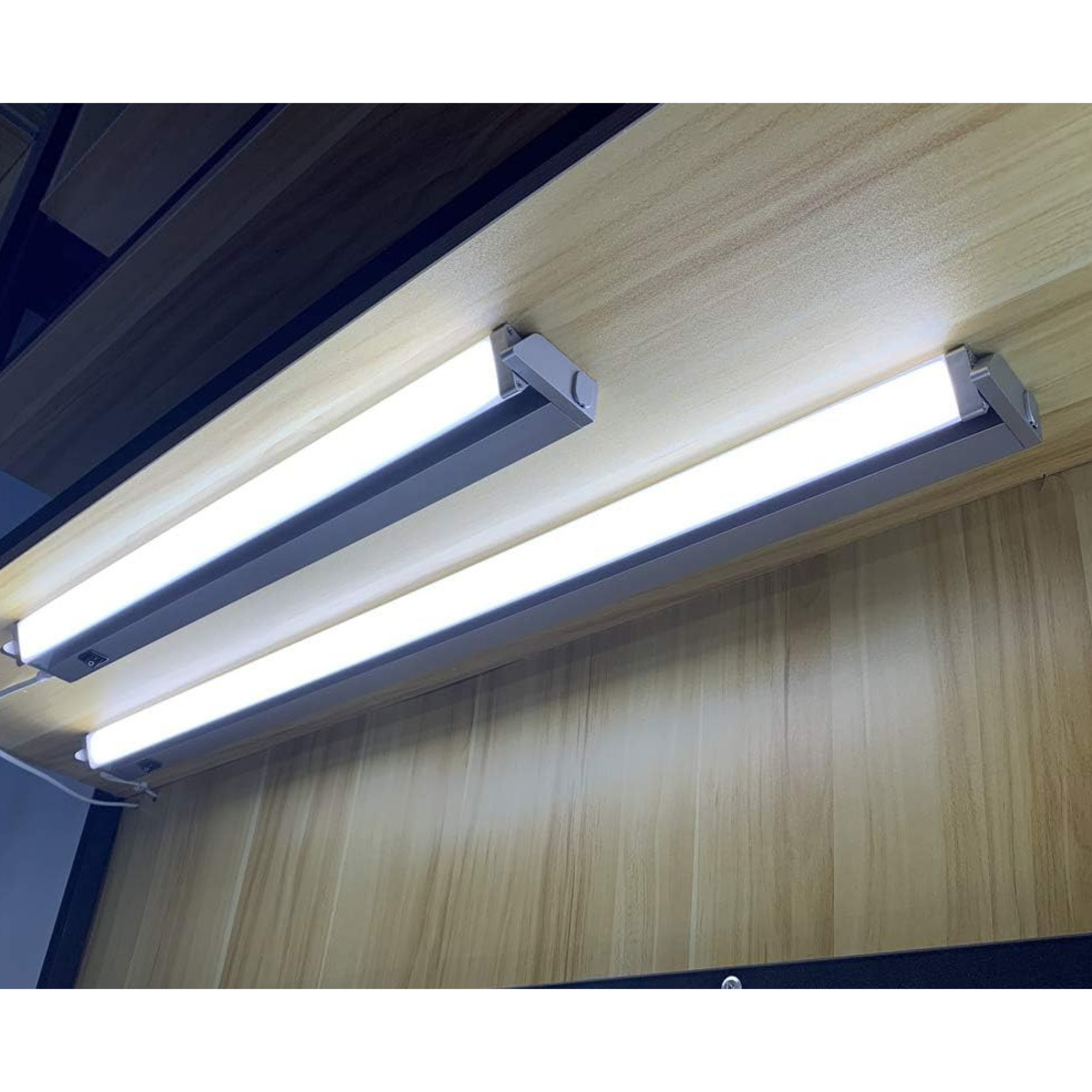 LED CABINET LIGHT 8W, 3000K-6500K, 557MM - GTL516/8W/3CCT